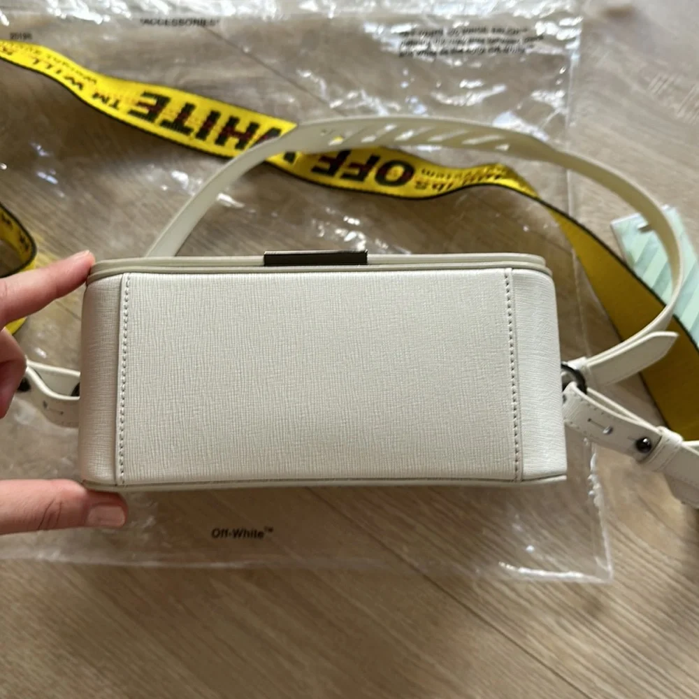 OFF-WHITE C/O VIRGIL ABLOH Mini Binder Clip Flap Bag white - Picture 5 of 9
